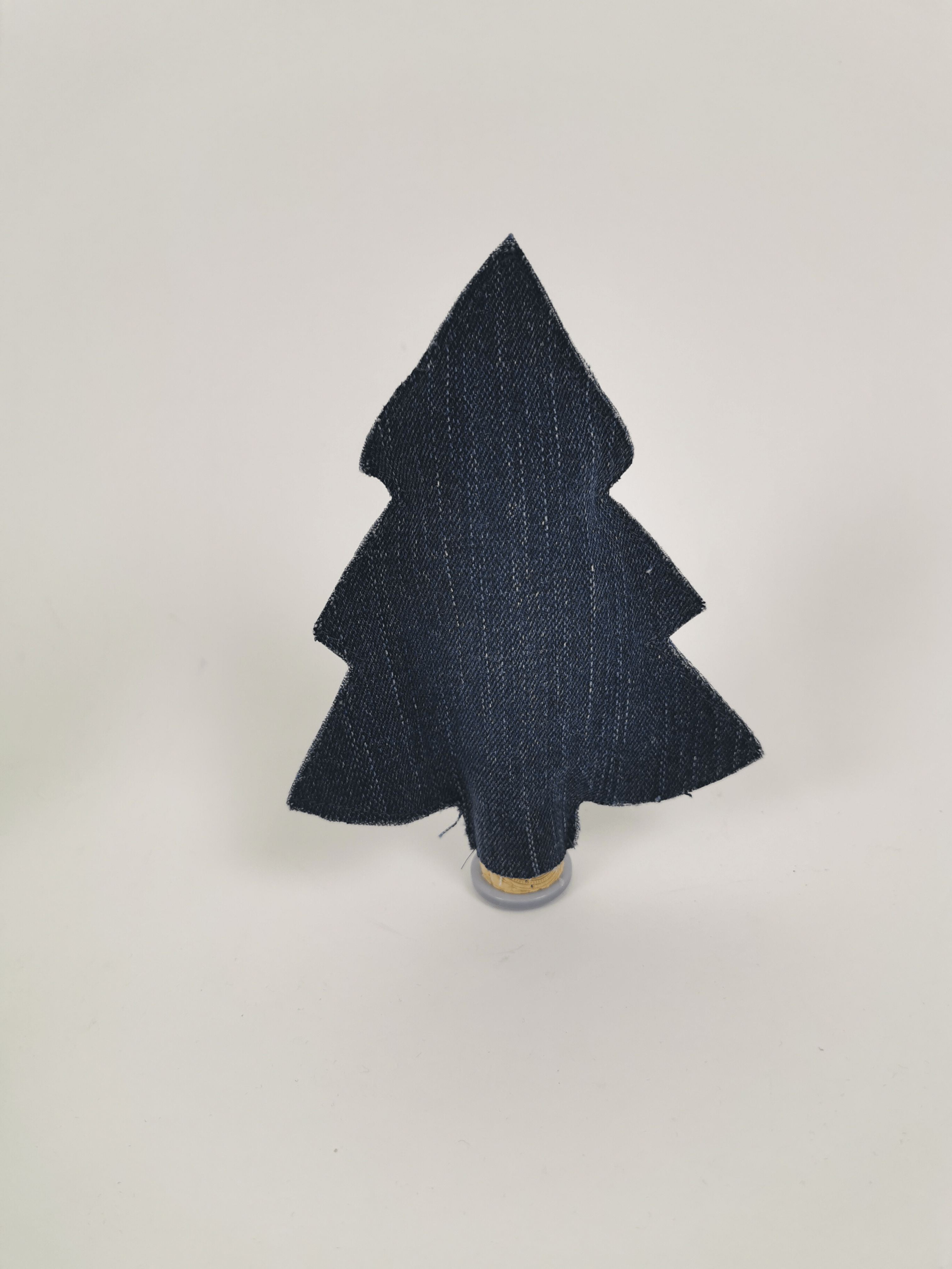 Upcycling Jeans Deko Weihnachtsbaum - dunkelblau